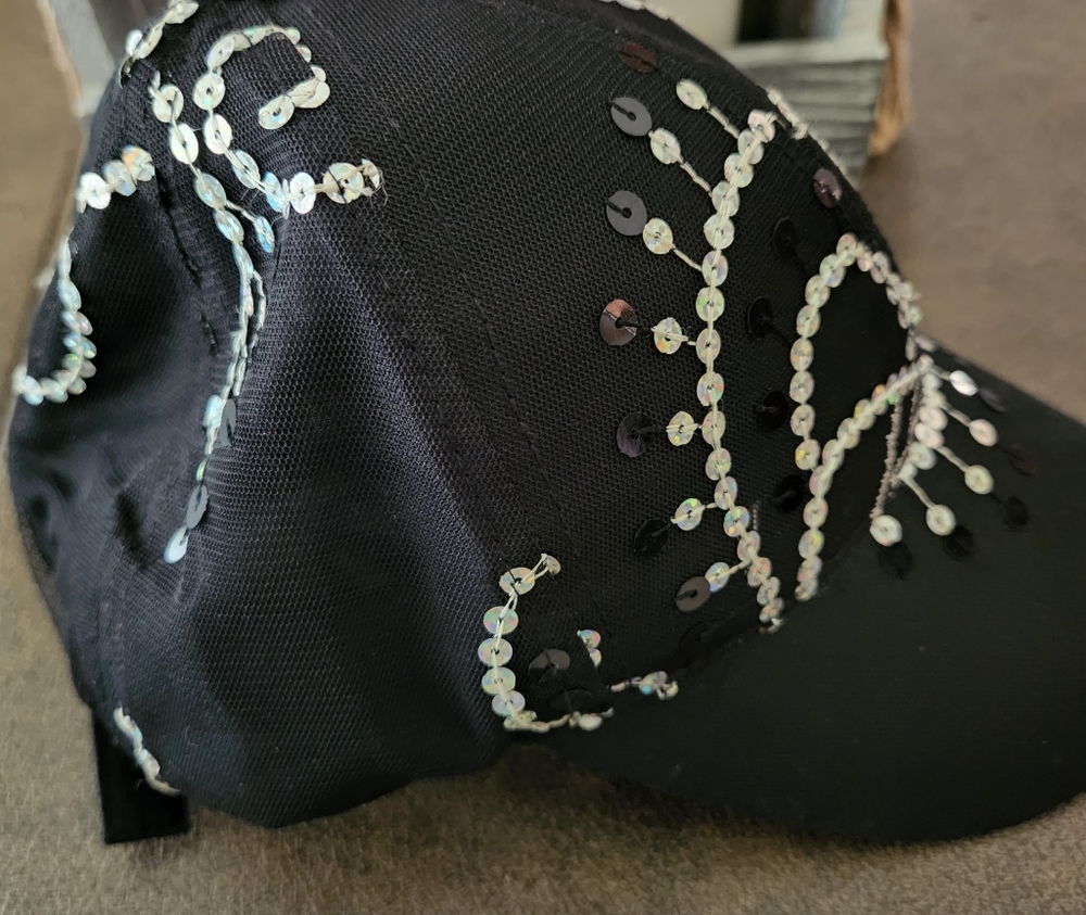Ladies Sequined Cap ✨️✨️✨️